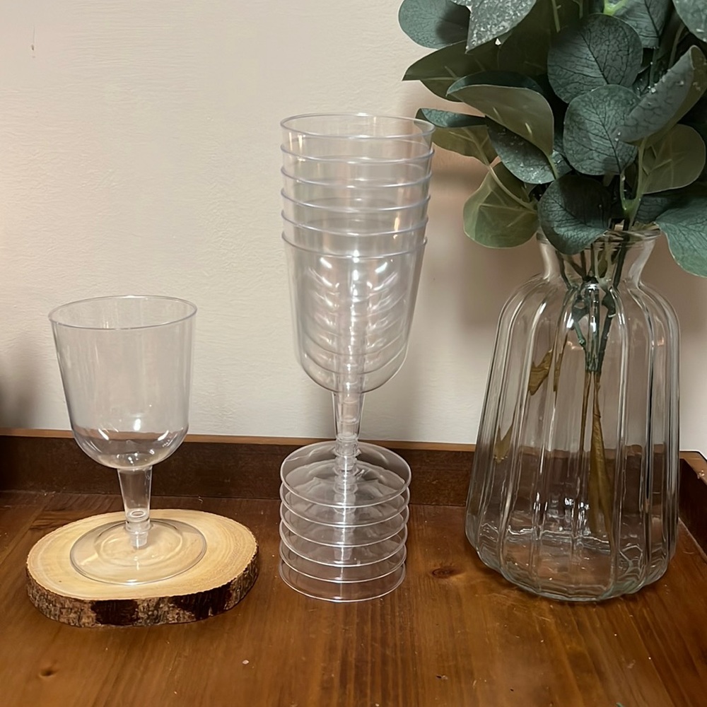 7 plastic detachable mini flutes